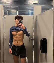 Publius Boys Selfies 77 Snapshot Gay Porn Nice 62423c5eb0ce5.jpg