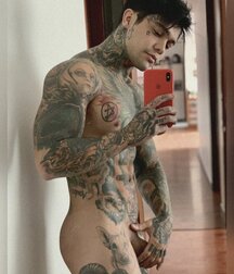 Publius Tattooed Boys Selfies 1 Gay Porn 624e2e4bacb36.jpg