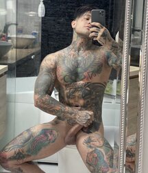 Publius Tattooed Boys Selfies 1 Gay Porn 624e2e4e7dc85.jpg