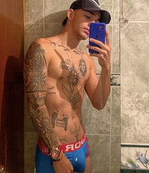Publius Tattooed Boys Selfies 1 Gay Porn 624e2e9147c37.jpg