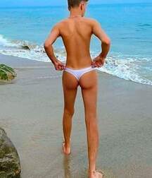 Publius Beach Speedo Boys 12 Twink Shirtless Tube 625578fa8eed6.jpg