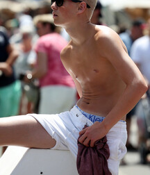 Publius Beach Boys 50 Outdoors Sunshine Twink Tube 62726cb9c16f6.jpeg