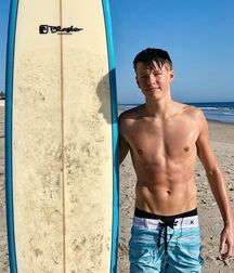 Publius Beach Boys 50 Outdoors Sunshine Twink Tube 62726cc14f591.jpg