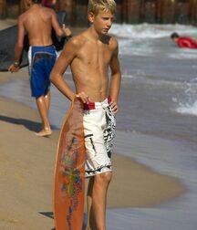 Publius Beach Boys 50 Outdoors Sunshine Twink Tube 62726d185b445.jpg