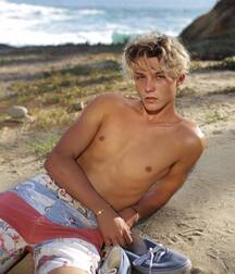 Publius Beach Boys 50 Outdoors Sunshine Twink Tube 62726d356f414.jpg