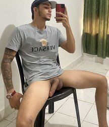 Publius Tattooed Boys Selfies 2 Porn Twinks 62829f668faf4.jpg