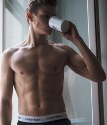 Publius Boys Cooking Eating Drinking 28 Twink Tube 6282a39cf3814.jpg