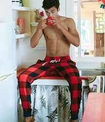 Publius Boys Cooking Eating Drinking 28 Twink Tube 6282a3ac3b9c0.jpg