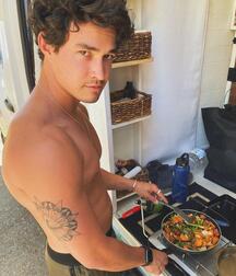 Publius Boys Cooking Eating Drinking  29 6291a0b8d1b5b.jpg