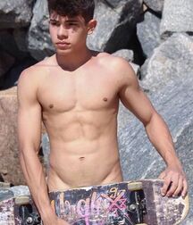 Publius Boys On Skateboards 6 Twink Tube Summer 62bfa876a490a.jpg