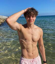 Publius Beach Boys 52 Summer Vacation Twink Tube 62c06a1ea6f20.jpg
