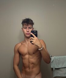 Publius Boys Selfies 82 Love Screw Twinks Porn 62d7334f878d1.jpg