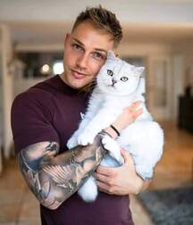 Publius Boys With Pets 4 Twinks Love 6303f4021d486.jpg