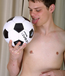 Locker room Mix GBT Gay Tube 60be4db42a377.jpg