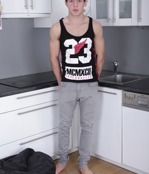 Alex Twink Tube Solo Porn 612c7bbc0a443.jpg