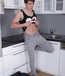 Alex Twink Tube Solo Porn 612c7be9d1f7a.jpg