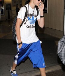 Vans and twink tube boys 605e31e1edf5b.jpg