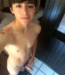 Boys Porn Jerking and Fucking 613cfbaf5c9bb.jpg