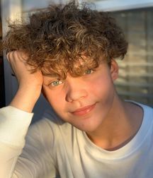 Happy Smiling Boys Twink Tube 6155fb31f1de2.jpg