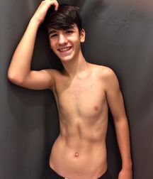 Happy Smiling Boys Twink Tube 6155fb3388ebc.jpg