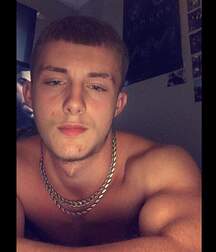 Random boys hard cocks boys gay porn selfies 62d91288ec6a8.jpg