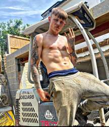 Random boys hard cocks boys gay porn selfies 62d9129d14930.jpg