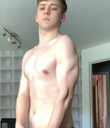 Random boys hard cocks boys gay porn selfies 62d912b72fd1a.jpg