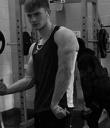 Random boys hard cocks boys gay porn selfies 62d912c2b5fa2.jpg