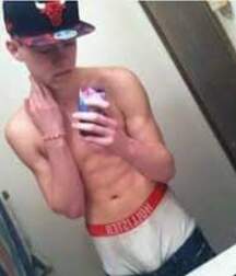 Random boys hard cocks boys gay porn selfies 62d912c48e6f5.jpg