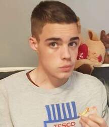 Random boys hard cocks boys gay porn selfies 62d912ce37265.jpg