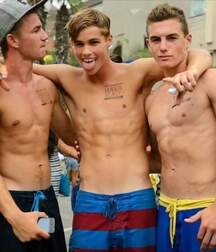 Random boys hard cocks boys gay porn selfies 62d912e5468c6.jpg