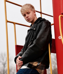 Carson Lueders 60c86ef0bf6e1.png