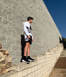 Sneaker Paradise Gay Tube 60cd83a09f0fe.jpg