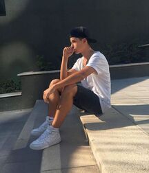 Sneaker Paradise Boys Twink Tube 60d50cb61cda9.jpg