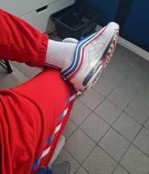 Sneaker Paradise Twink Tube Sporty 60dd0b2a3177d.jpg