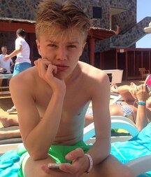 twink tube beach and pool rats 60e4952f3ba79.jpg