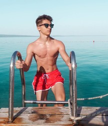 twink tube beach and pool rats 60e4953109525.jpg