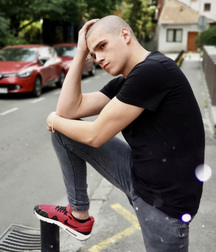 Sneaker Paradise Twink Tube Sporty 60ebc5ff634b3.jpg