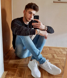 Sneaker Paradise Twink Tube Sporty 60ebc6841df72.jpg