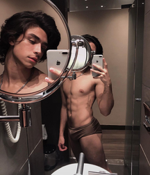 Hot Shirtless Tumblr Boys Gay Tube 60955fb3185de.png