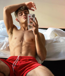 Hot Shirtless Tumblr Boys Gay Tube 60955fc01fd68.png