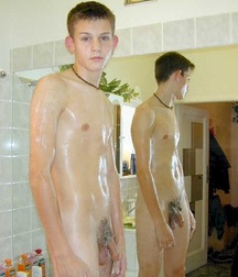 Mirror Mirror on the Wall Gay Tube 60985dfdd15e9.jpg