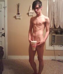 Hiding His Candy GayBoysTube 6099f1611b682.jpg