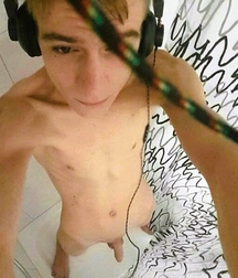 Luka - Skinny Twink Porn 626d08c20589b.jpeg