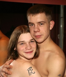 Adi & Anatol Gay Tube 60b5e8de4c94a.jpg