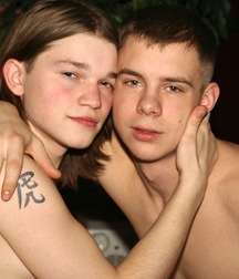 Adi & Anatol Gay Tube 60b5ea731898a.jpg