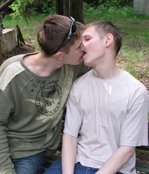 Bolik & Stasic Gay Tube 60b5eb8e1e6d5.jpg