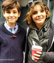 David Mazouz Gay Tube 60a93b4ee7347.png