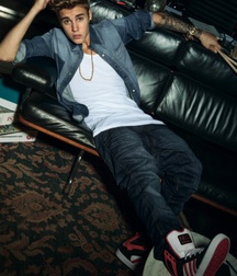 Justin Bieber Gay Tube Non Nude 60b1832679a29.jpg
