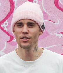 Justin Bieber Gay Tube Non Nude 60b18357dc9fb.jpg